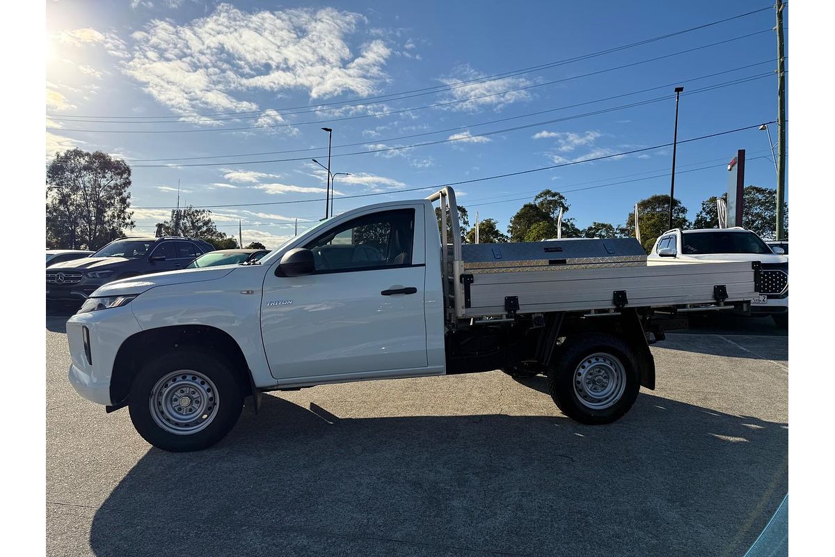 2022 Mitsubishi Triton GLX MR Rear Wheel Drive