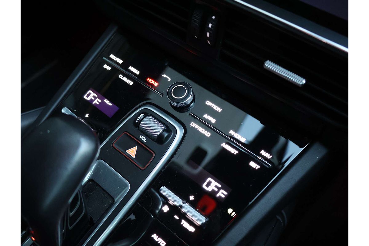 2022 Porsche Cayenne GTS 9YB