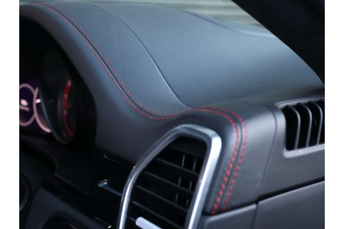 2022 Porsche Cayenne GTS 9YB