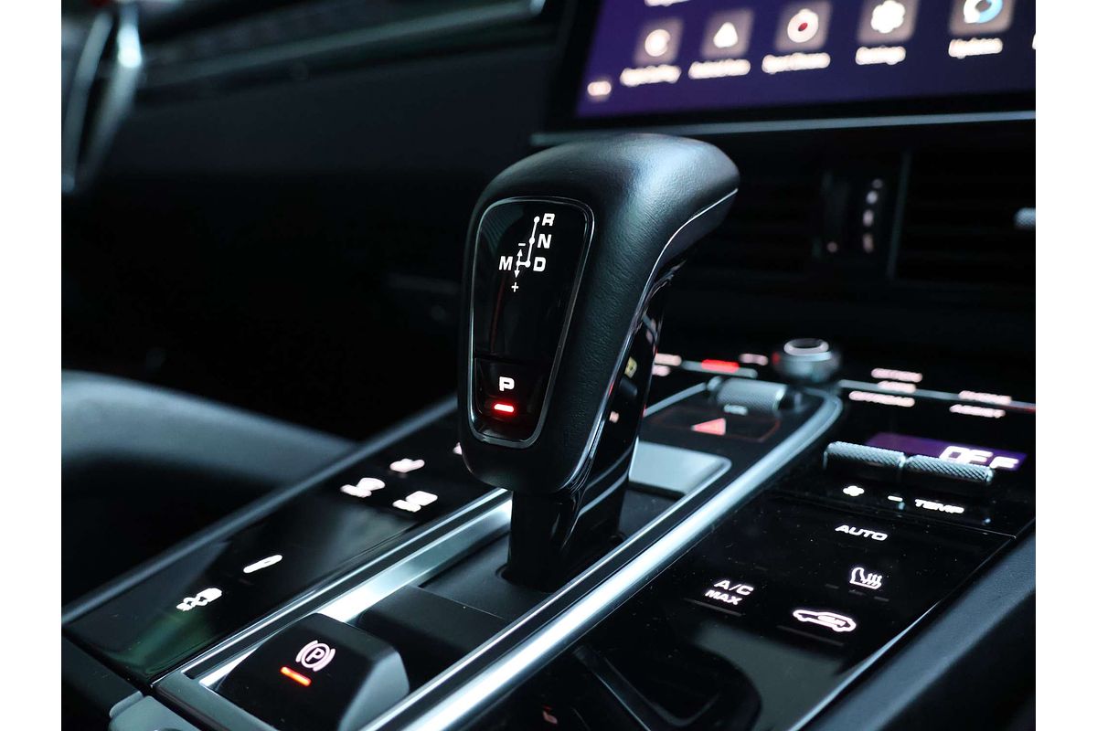 2022 Porsche Cayenne GTS 9YB
