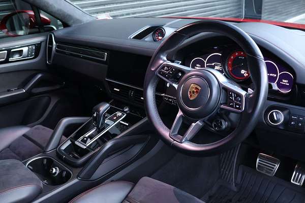 2022 Porsche Cayenne GTS 9YB