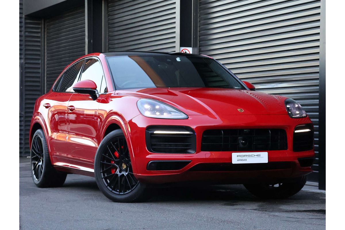 2022 Porsche Cayenne GTS 9YB