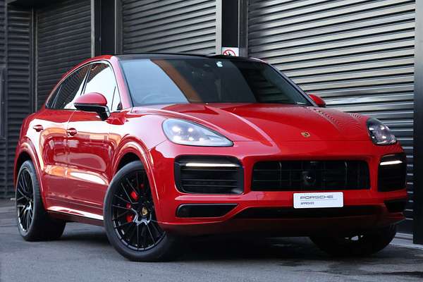 2022 Porsche Cayenne GTS 9YB