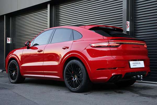 2022 Porsche Cayenne GTS 9YB