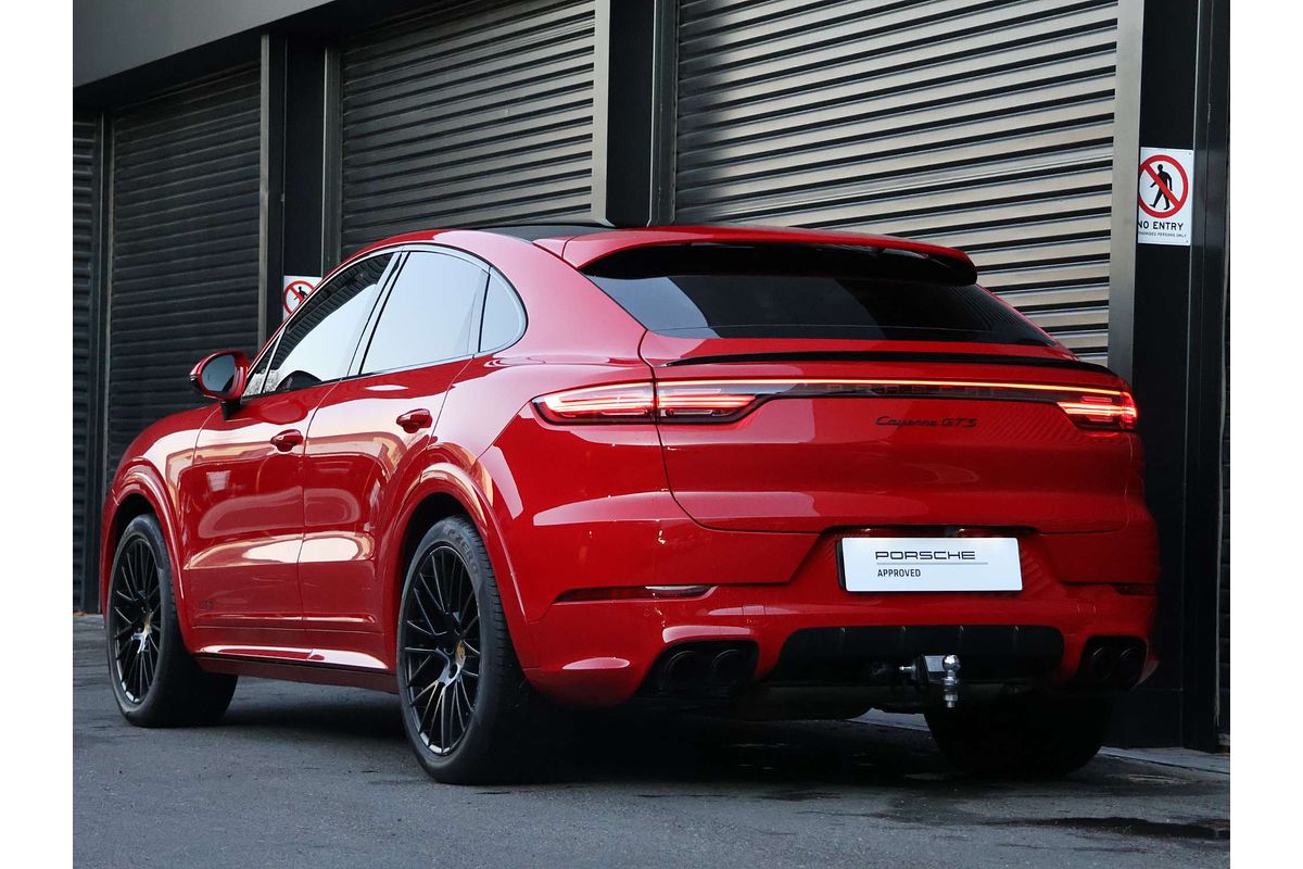 2022 Porsche Cayenne GTS 9YB