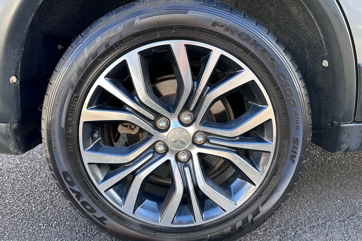 2017 Mitsubishi Outlander ES ZL