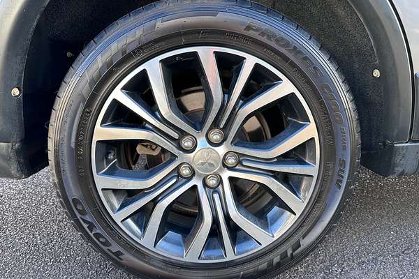 2017 Mitsubishi Outlander ES ZL