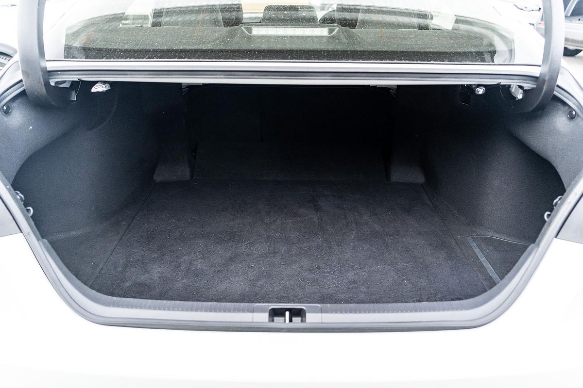 2024 Toyota Camry Ascent AXVH70R