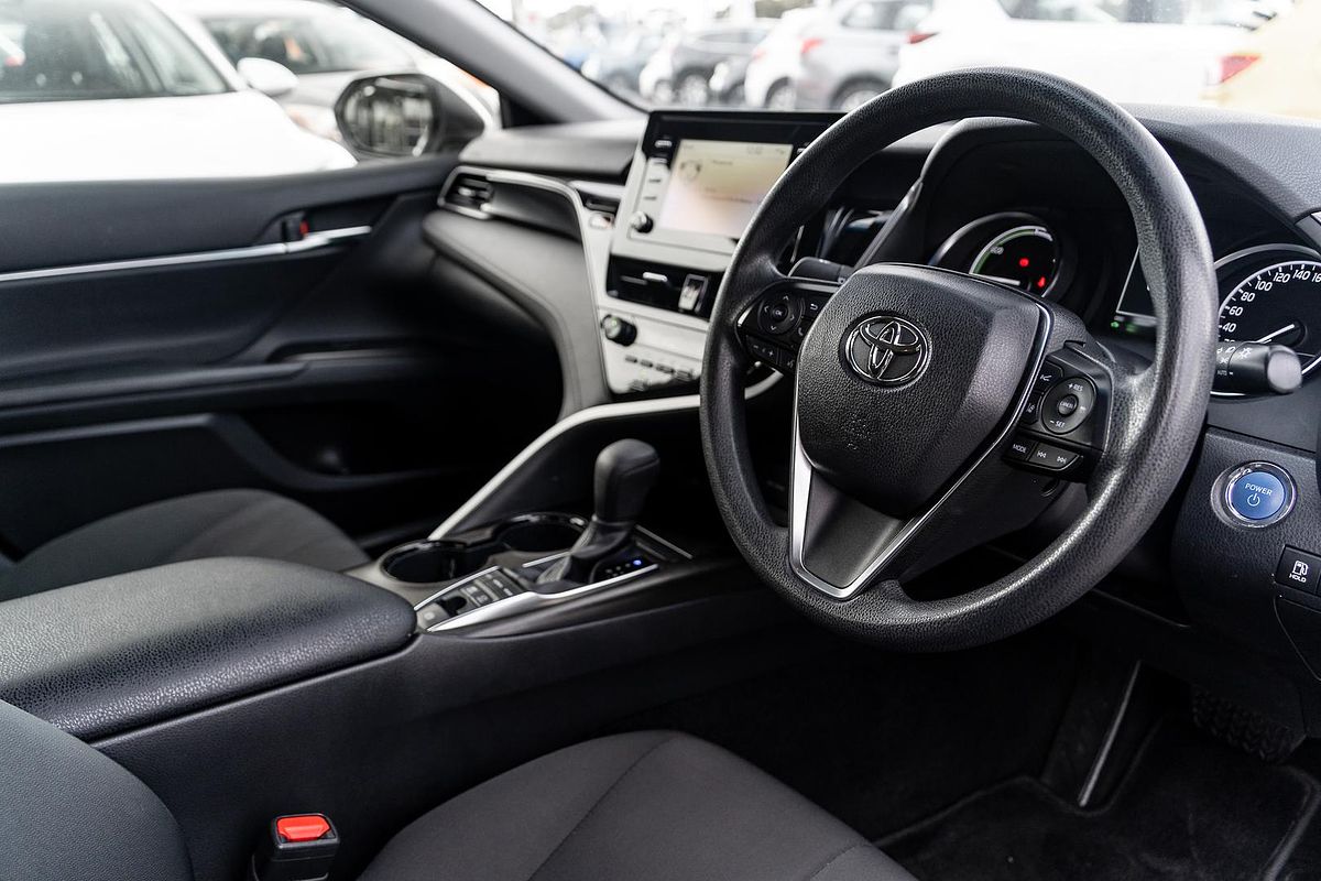 2024 Toyota Camry Ascent AXVH70R