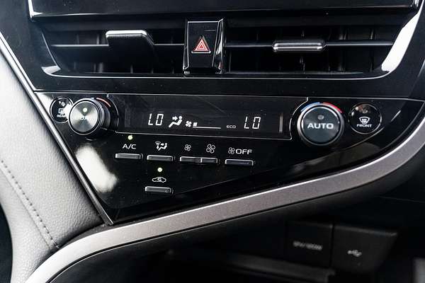 2024 Toyota Camry Ascent AXVH70R