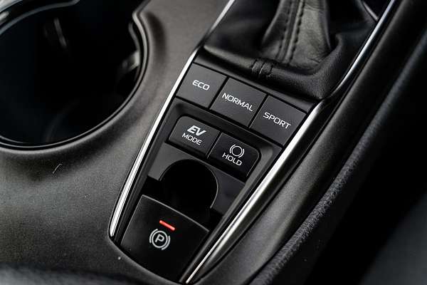 2024 Toyota Camry Ascent AXVH70R