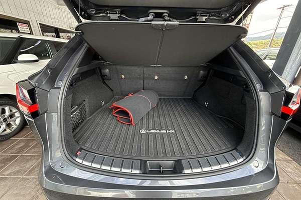 2022 Lexus NX F SPORT Handling