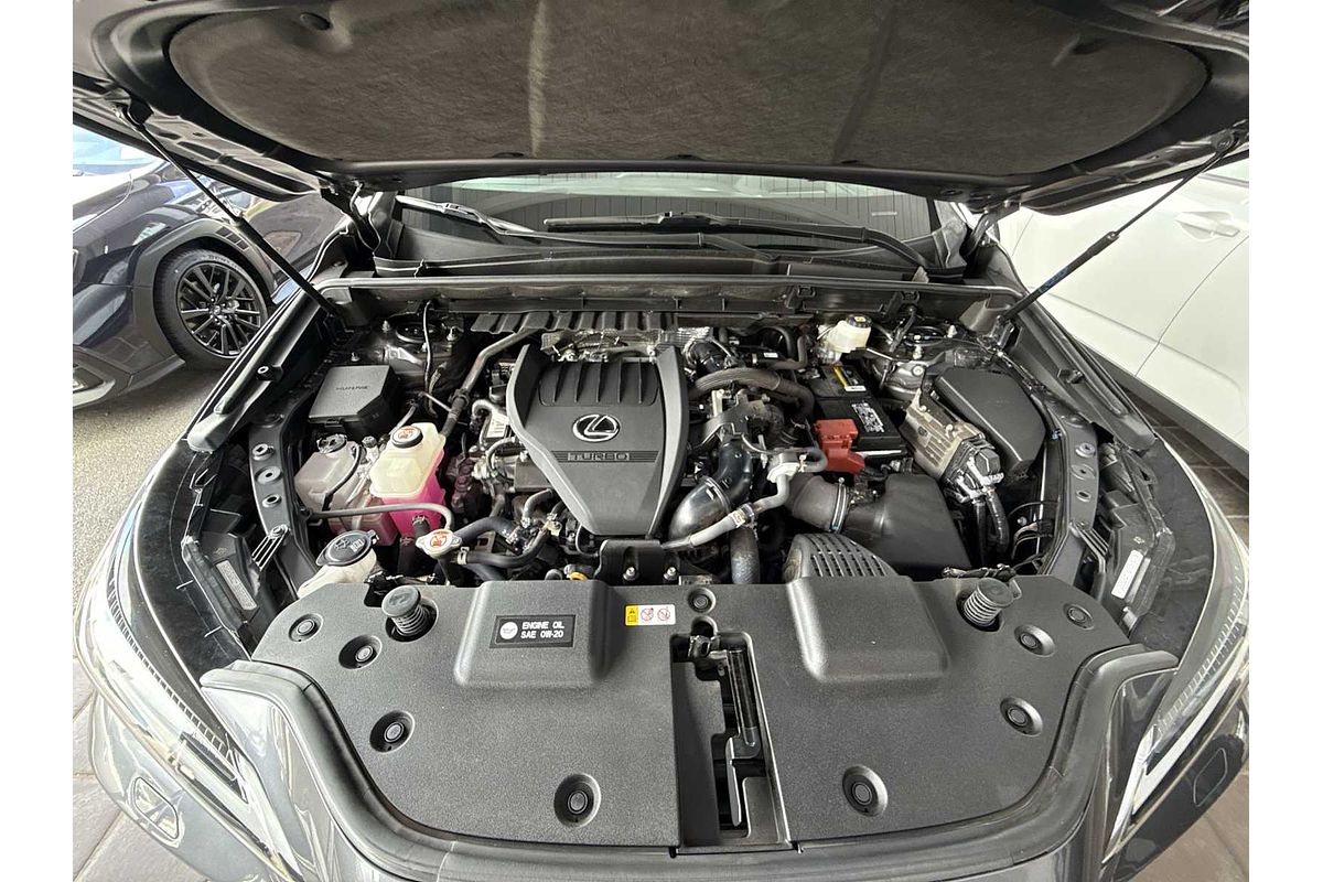 2022 Lexus NX F SPORT Handling
