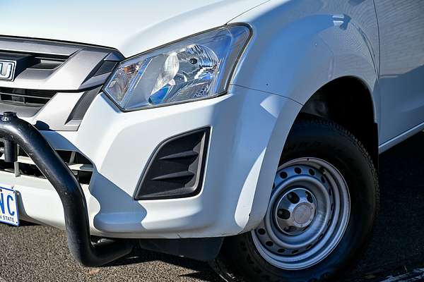 2018 Isuzu D-MAX SX High Ride Rear Wheel Drive