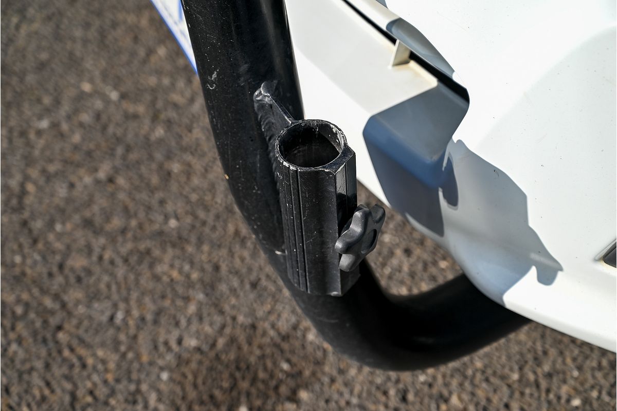 2018 Isuzu D-MAX SX High Ride Rear Wheel Drive