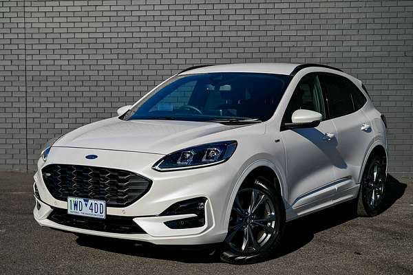 2021 Ford Escape ST-Line ZH