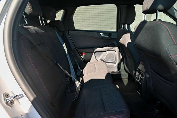 2021 Ford Escape ST-Line ZH