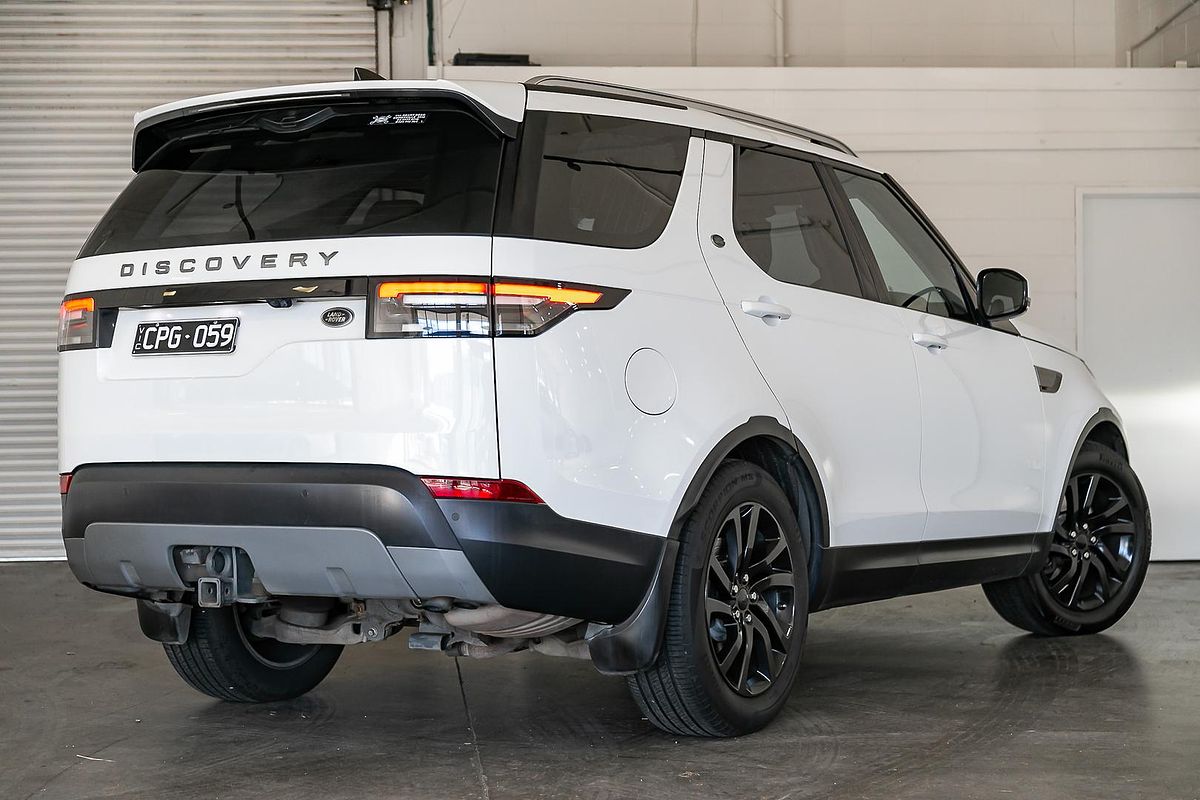 2017 Land Rover Discovery SD4 SE Series 5