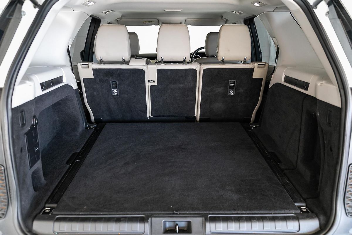 2017 Land Rover Discovery SD4 SE Series 5
