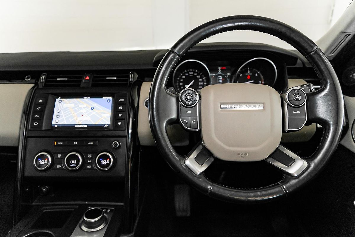 2017 Land Rover Discovery SD4 SE Series 5