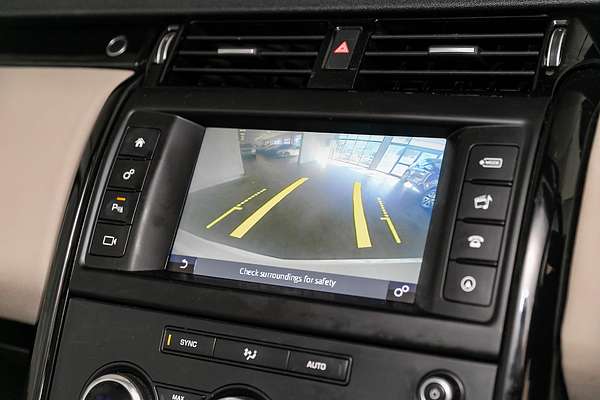 2017 Land Rover Discovery SD4 SE Series 5