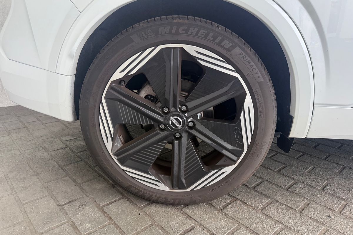 2024 Nissan QASHQAI N-DESIGN e-POWER J12