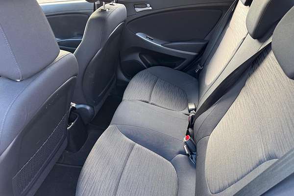 2016 Hyundai Accent Active RB3