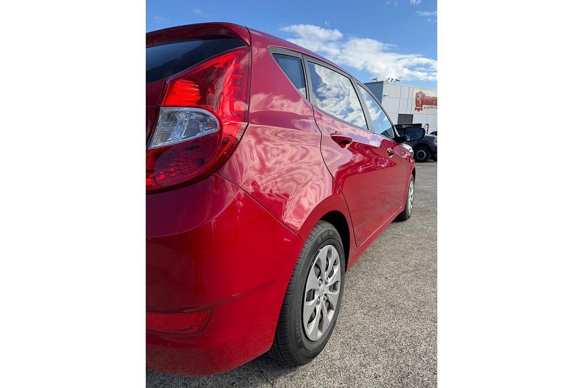 2016 Hyundai Accent Active RB3
