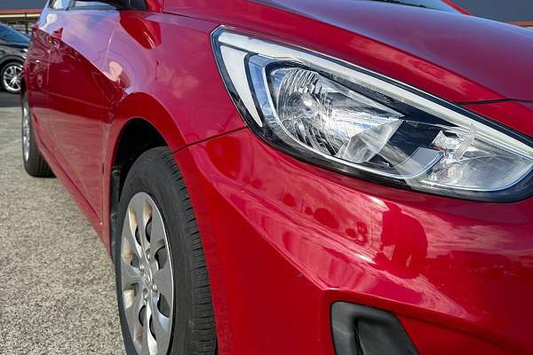 2016 Hyundai Accent Active RB3