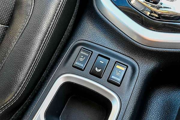 2020 Nissan Navara ST-X D23 Series 4 4X4