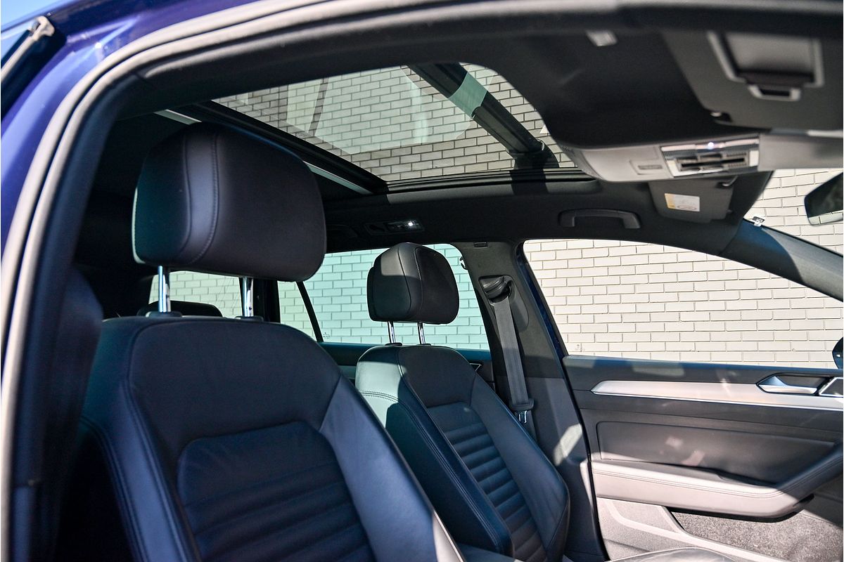 2017 Volkswagen Passat Alltrack Wolfsburg Edition B8