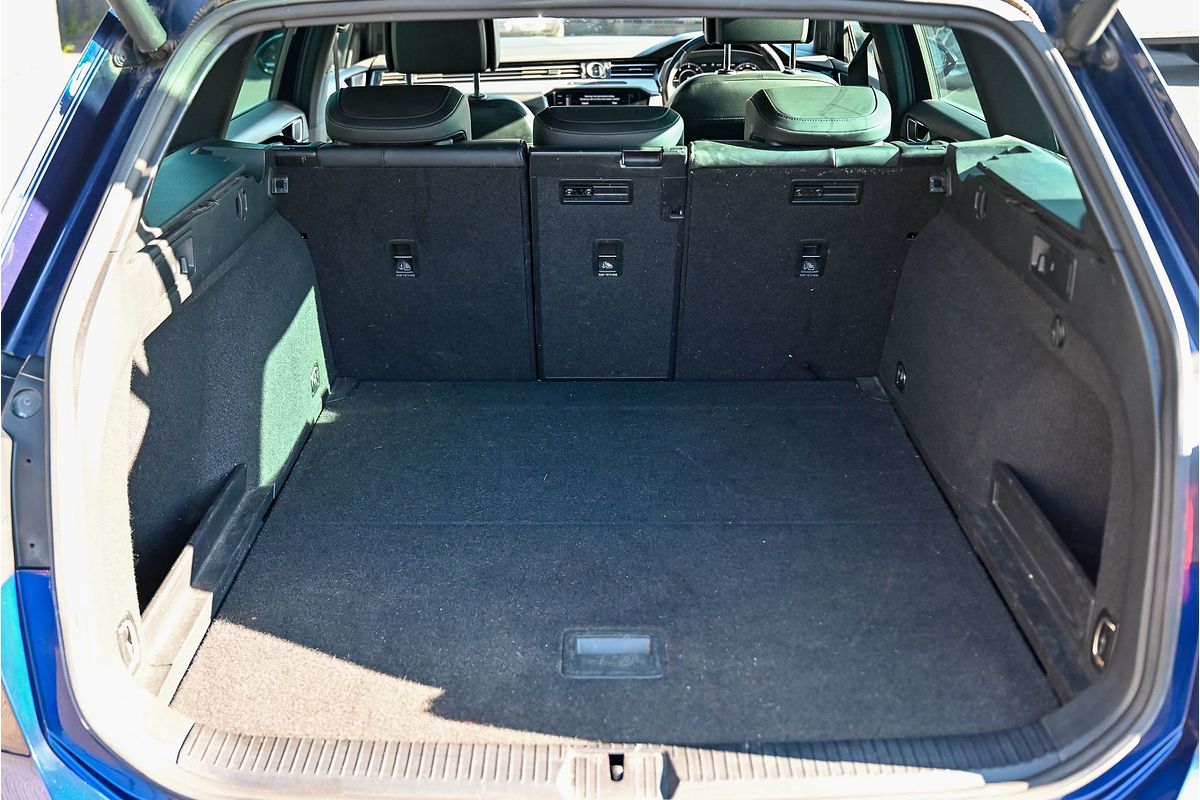 2017 Volkswagen Passat Alltrack Wolfsburg Edition B8
