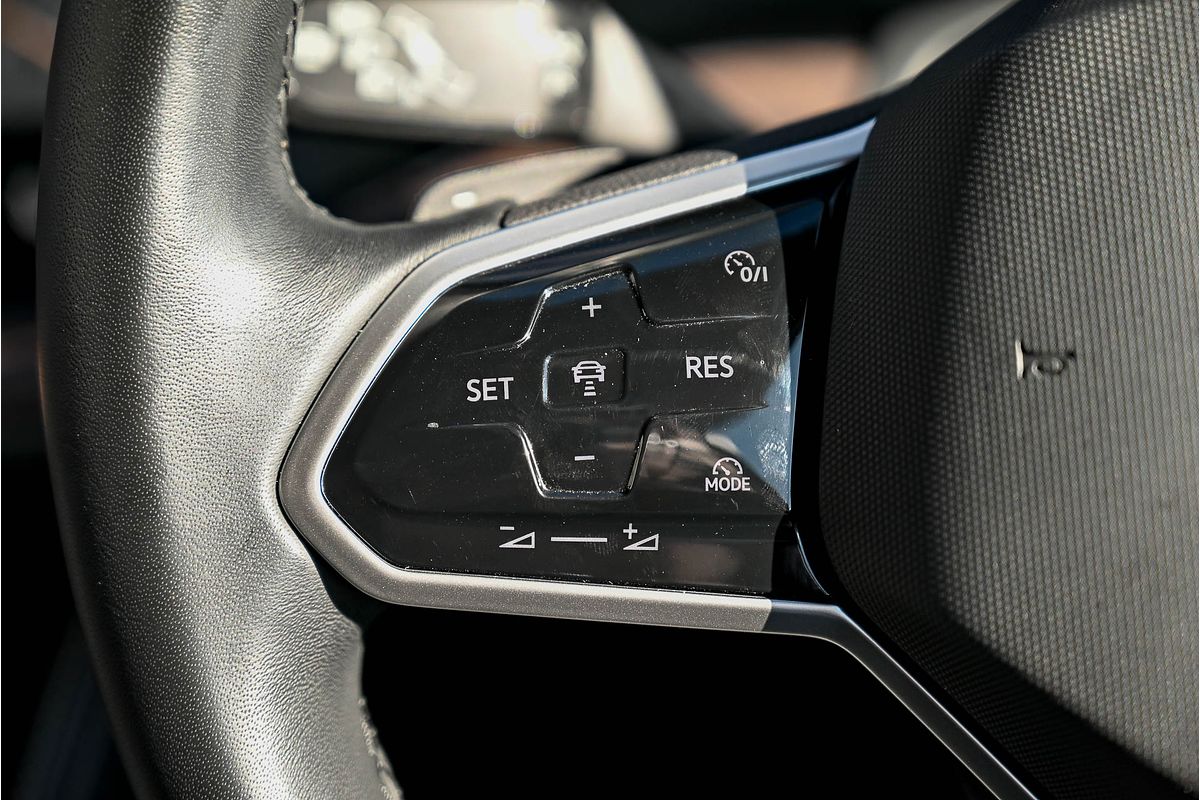 2023 Volkswagen Touareg 170TDI RC