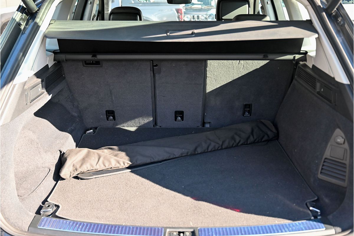2023 Volkswagen Touareg 170TDI RC
