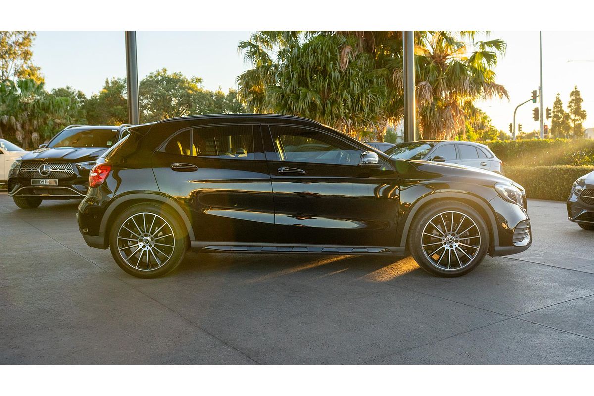 2017 Mercedes-Benz GLA-Class GLA250 X156