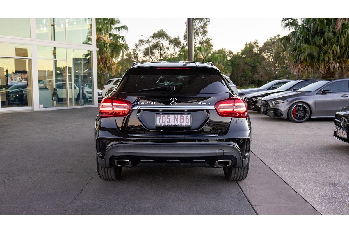 2017 Mercedes-Benz GLA-Class GLA250 X156