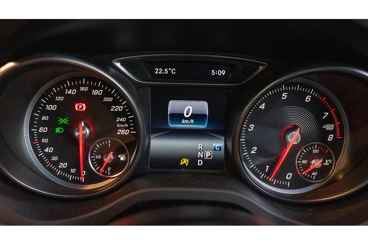 2017 Mercedes-Benz GLA-Class GLA250 X156