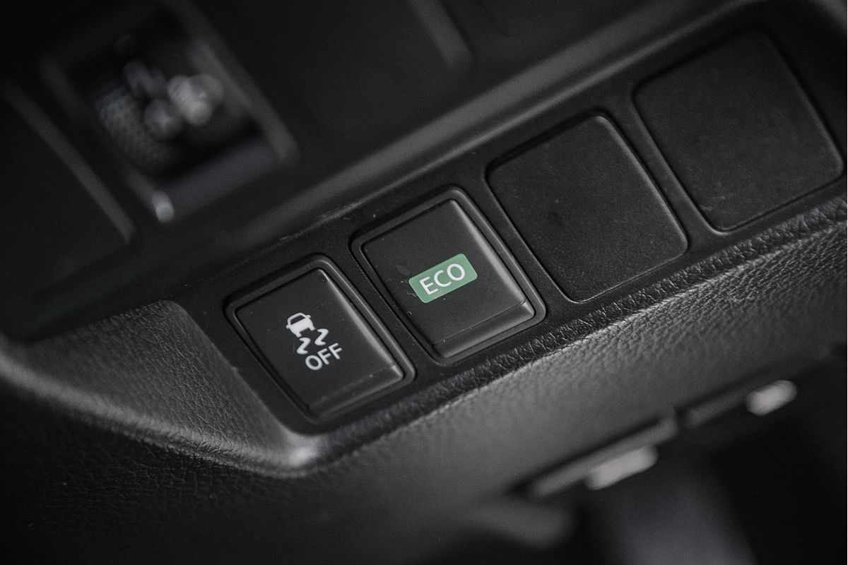 2015 Nissan QASHQAI ST J11