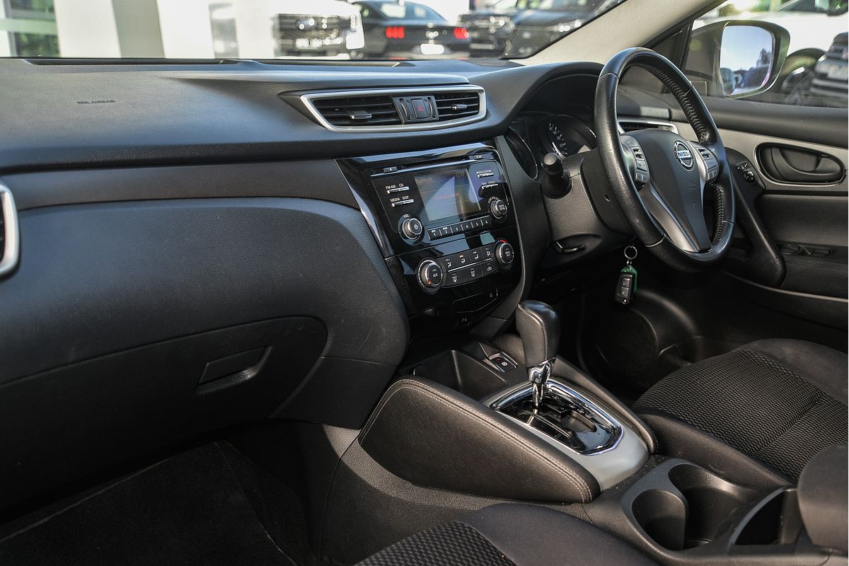 2015 Nissan QASHQAI ST J11