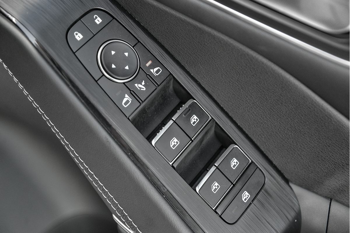 2023 Nissan QASHQAI Ti J12