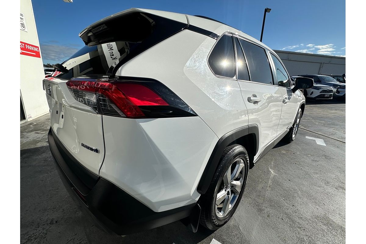 2020 Toyota RAV4 GXL AXAH52R