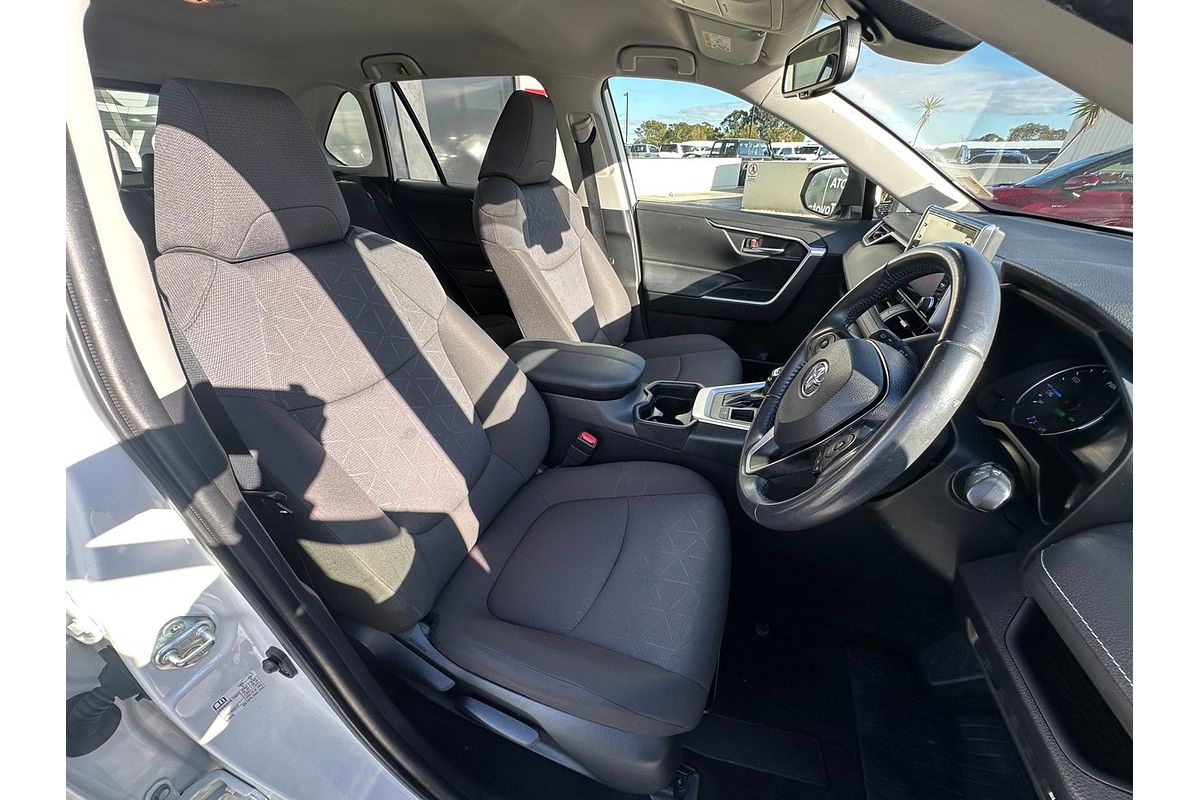 2020 Toyota RAV4 GXL AXAH52R