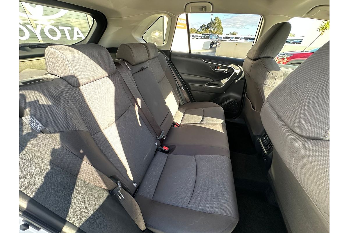 2020 Toyota RAV4 GXL AXAH52R