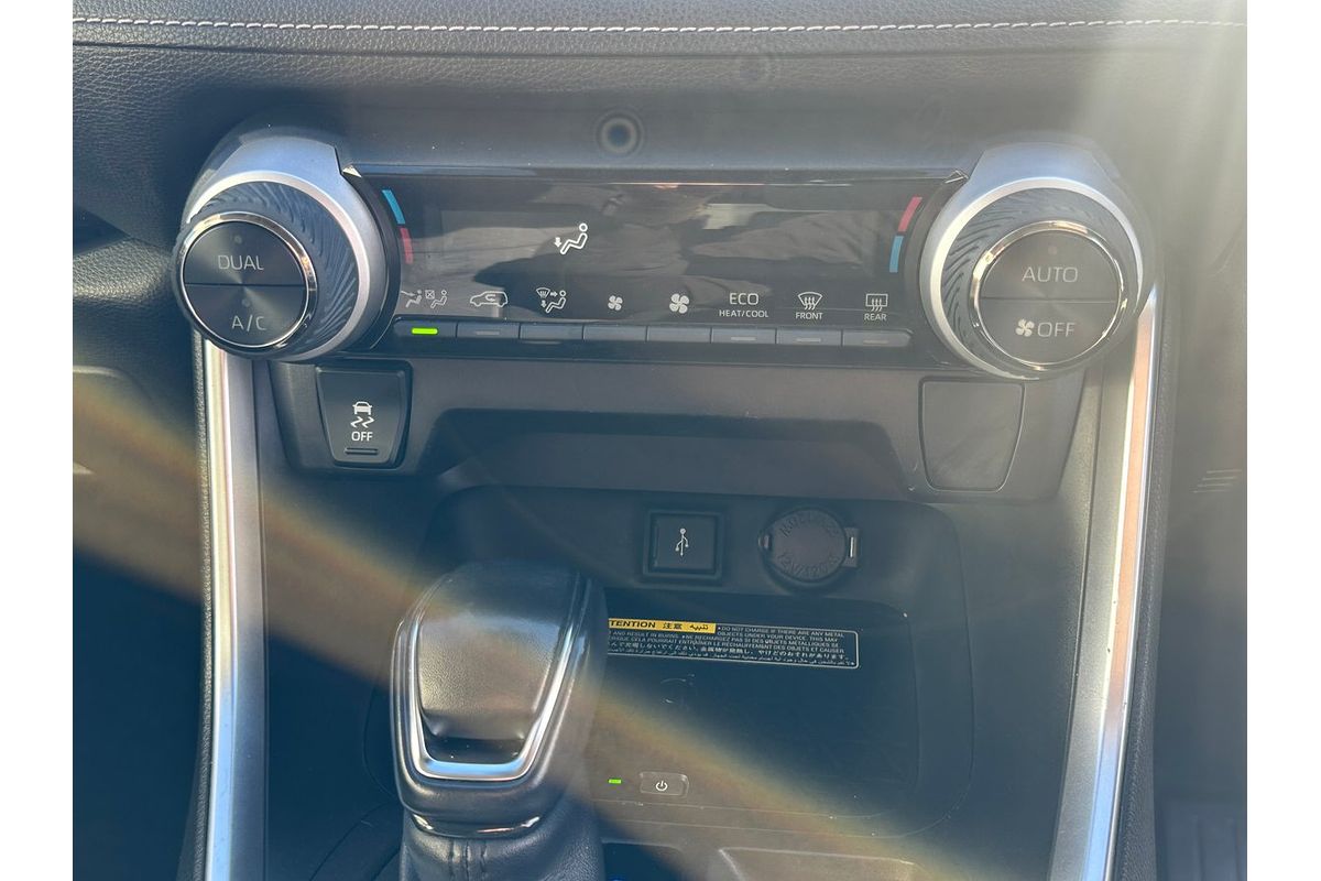 2020 Toyota RAV4 GXL AXAH52R