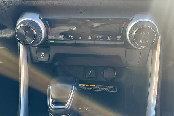 2020 Toyota RAV4 GXL AXAH52R