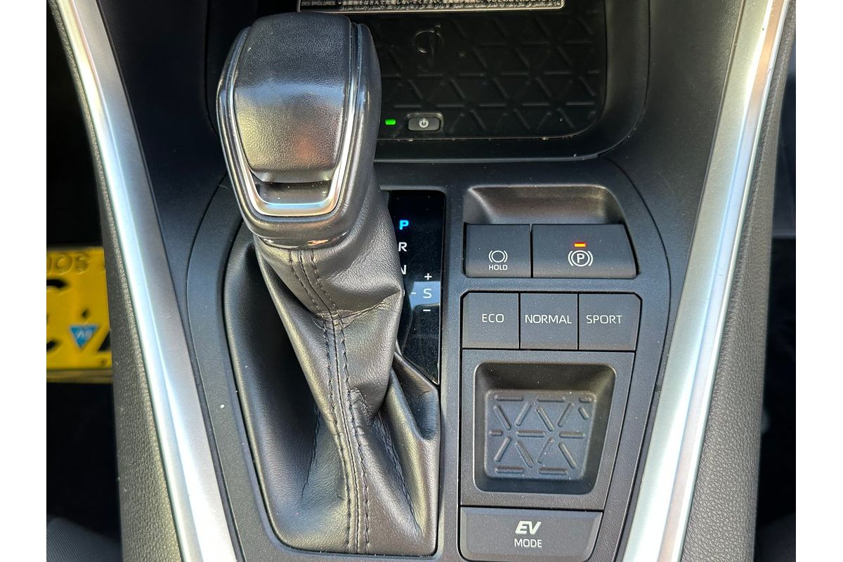 2020 Toyota RAV4 GXL AXAH52R