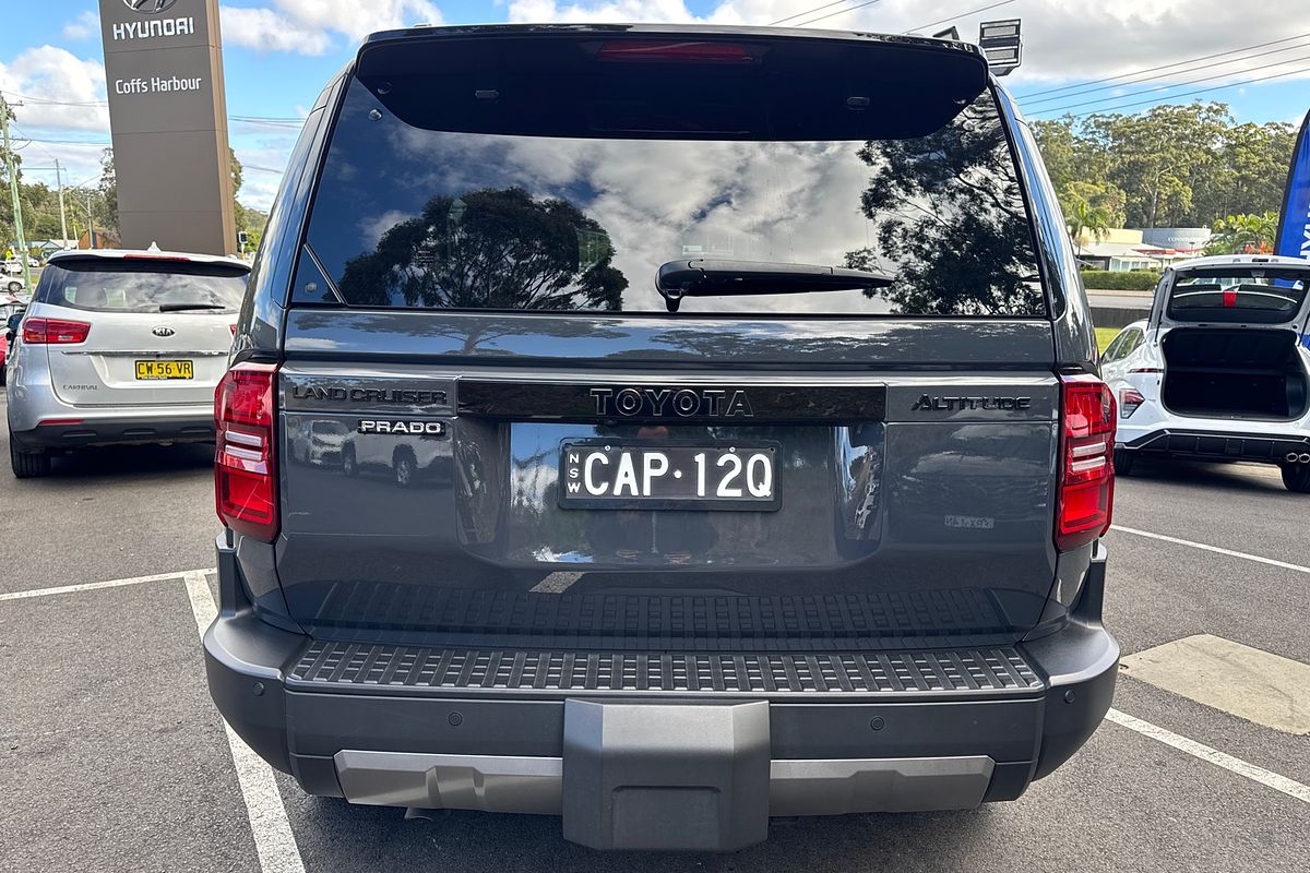 2024 Toyota Landcruiser Prado Altitude GDJ251R