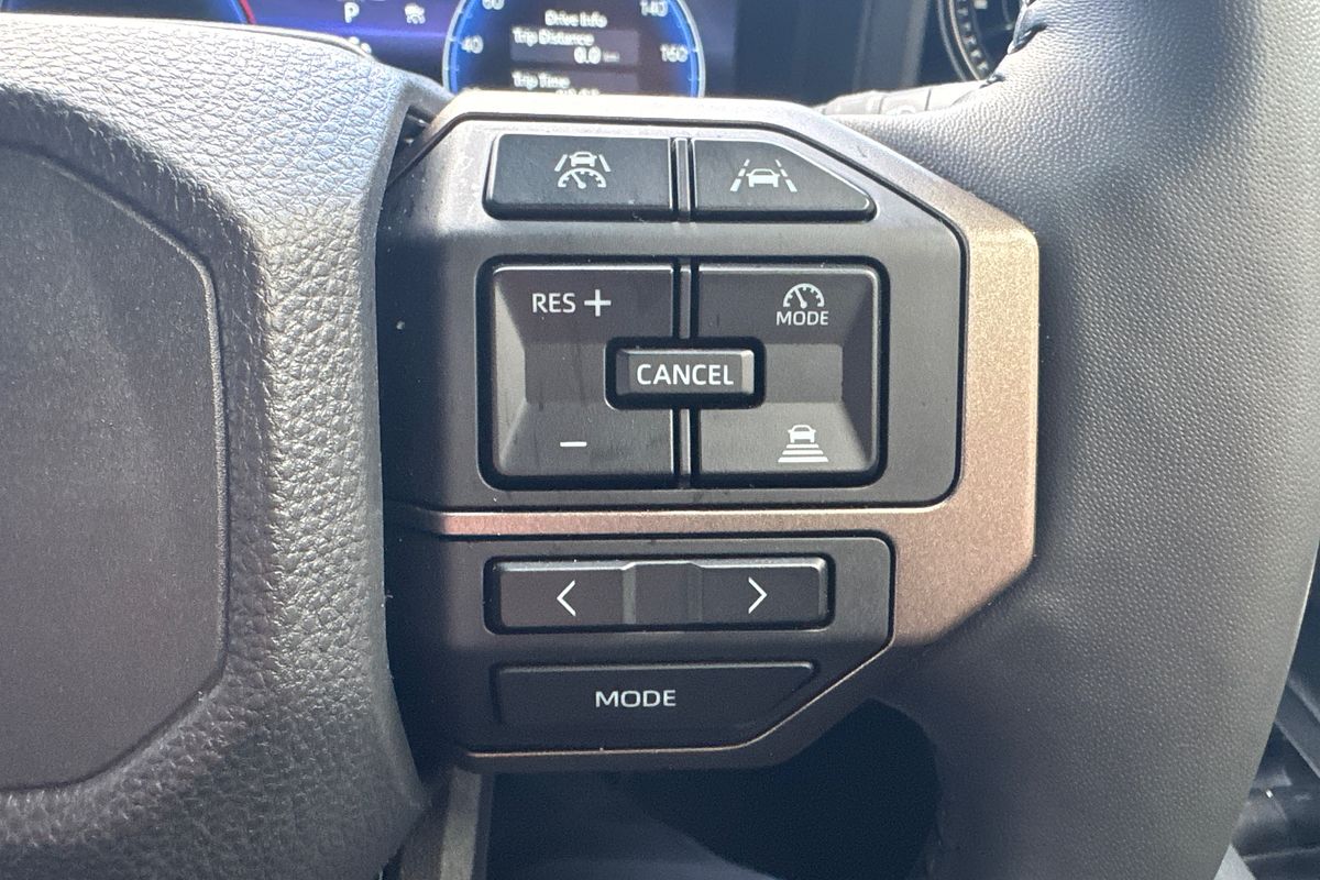 2024 Toyota Landcruiser Prado Altitude GDJ251R
