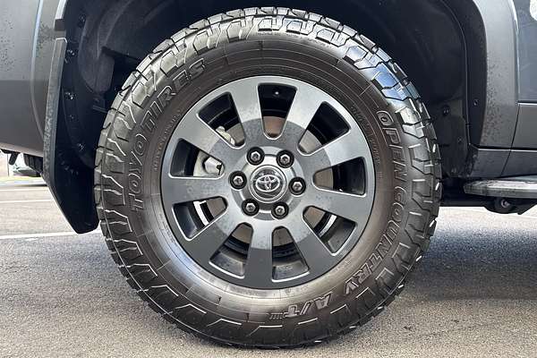 2024 Toyota Landcruiser Prado Altitude GDJ251R
