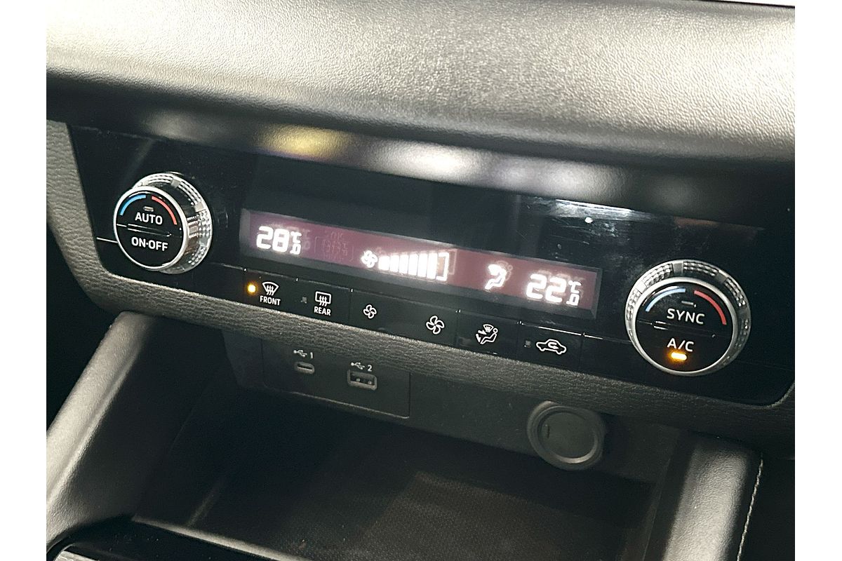 2022 Mitsubishi Outlander ES ZM